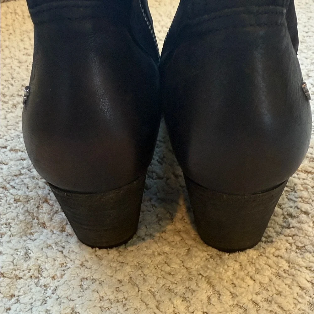 Elegant Black Leather Ankle‎ Booties